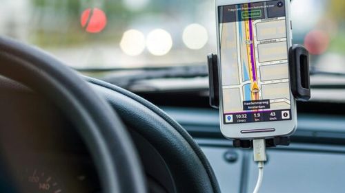 Google Maps a indicat eronat că autostrăzile din Germania sunt închise şi a provocat haos în întreaga ţară