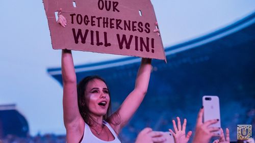 EXCLUSIV Ce se întâmplă cu marile festivaluri din România și cum au fost afectate de pandemia de coronavirus. Detalii legate de biletele, reprogramările și artiștii de la Untold, Neversea, Electric Castle, Festivalul Enescu, TIFF și Festivalul de Teatru Sibiu