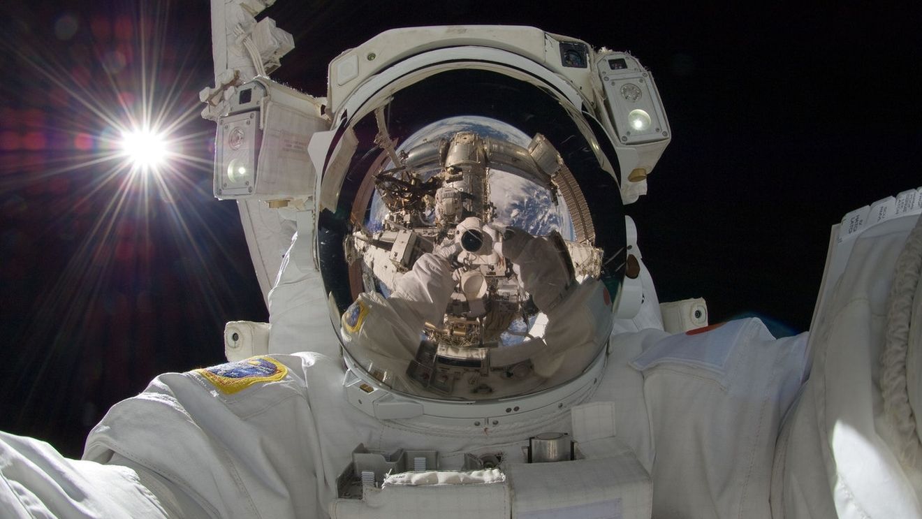 Întoarcerea celor doi astronauţi blocaţi la bordul ISS va avea loc în curând, anunţă Donald Trump / Sunt de peste jumătate de an în laboratorul de pe orbită