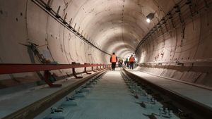 Daniel Băluță susține că Magistrala M4 va fi construită în doar cinci ani / 11 kilometri de linie și 14 stații noi