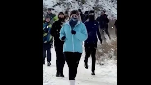VIDEO În România campioană la sedentarism, un club din Constanța îi scoate pe oameni la mișcare / ”E o invitație deschisă: să ne mișcăm împreună, să ne cunoaștem, să fim mai sănătoși și mai conectați”