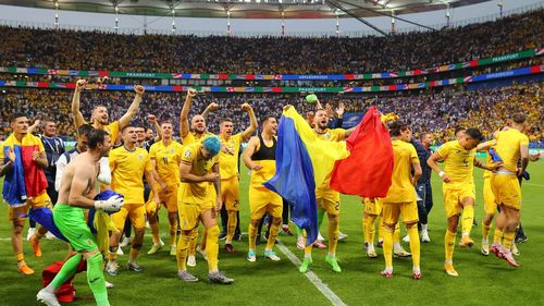 Spectacol româno-olandez în Fan Zone-ul din Munchen, înaintea partidei România - Ţările de Jos. Vor cânta Loredana, Marius Moga şi Guess Who. Pavel Bartoș va susţine atmosfera
