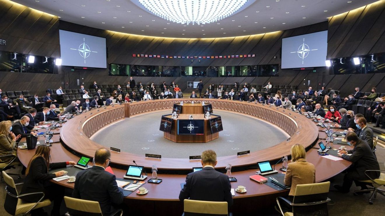 Reuniune de urgență la NATO pe tema conflictului din Ucraina / Participă și reprezentantul Kievului