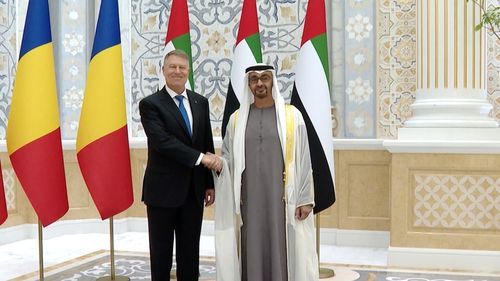 Klaus Iohannis a fost primit de Șeicul Mohamed bin Zayed Al Nahyan / Președintele se află de două zile într-o vizită în Emiratele Arabe Unite