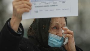 ANALIZĂ Noua lege a pensiilor: Un mic pas înainte către echitate, dar nu rezolvă problemele de sustenabilitate ale sistemului. Avertisment: „Există în continuare pericolul intervenției arbitrare”