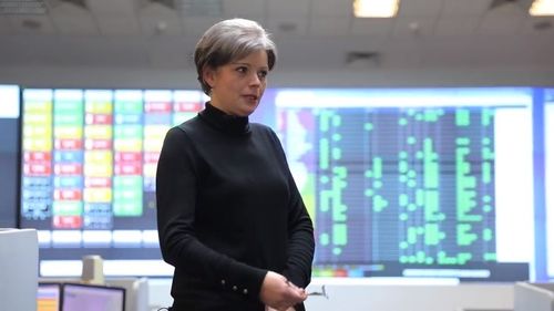 VIDEO 18 ani de la primul apel de urgență la 112/ Operatorul care a preluat apelul: „Era real, era live, era atunci, era primul al meu și cineva avea nevoie de mine!”