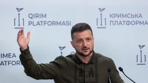 Zelenski a vorbit la Festivalul de Film de la Veneţia / A prezentat războiul ca un film: ”O tragedie însoţită nu de muzica genială a lui Morricone, ci de zgomote macabre şi sunete de explozii, împuşcături şi sirene de raid aerian. Horror, nu 120 de minute, ci 189 de zile”