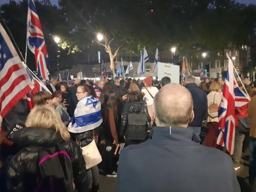 demonstartie downing street antisemitism londra