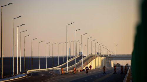 București–Adjud, 241 km pot fi parcurși exclusiv pe autostradă: A7 ajunge la 195 km deschiși traficului după inaugurarea a aproape 49 km noi, însă întârzierile continuă / Atenție: lipsa spațiilor de servicii între Buzău și Adjud