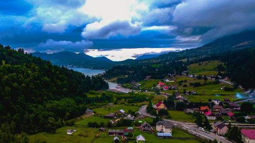 Staţiunea turistică Colibiţa, din nou fără apă pentru 24 ore, pe fondul secetei