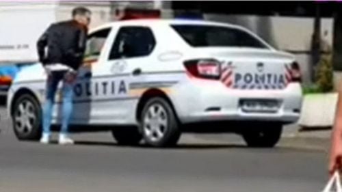 Agent de poliție din Cluj, reținut pentru luare de mită / Ar fi primit 12.000 euro pentru a distruge un proces verbal pentru consumul de alcool al unui șofer implicat într-un dosar penal