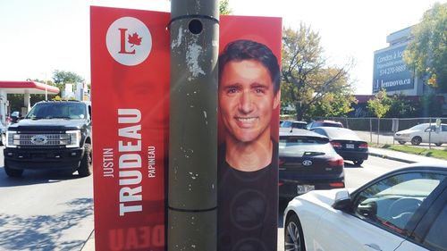 Intrebarea zilei în Canada: Cât se va mai agăța de putere Justin Trudeau?