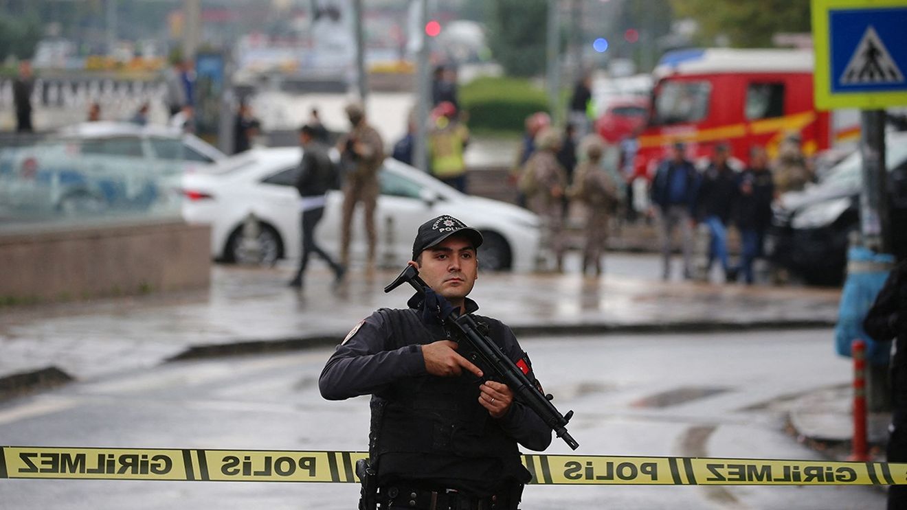 Turcia a lansat atacuri aeriene împotriva luptătorilor kurzi din PKK după atacul terorist din Ankara