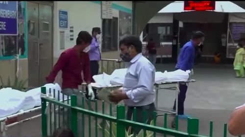 VIDEO UE anunță că va oferi asistență Indiei, țară care se confruntă cu un val extrem de agresiv al pandemiei de COVID-19