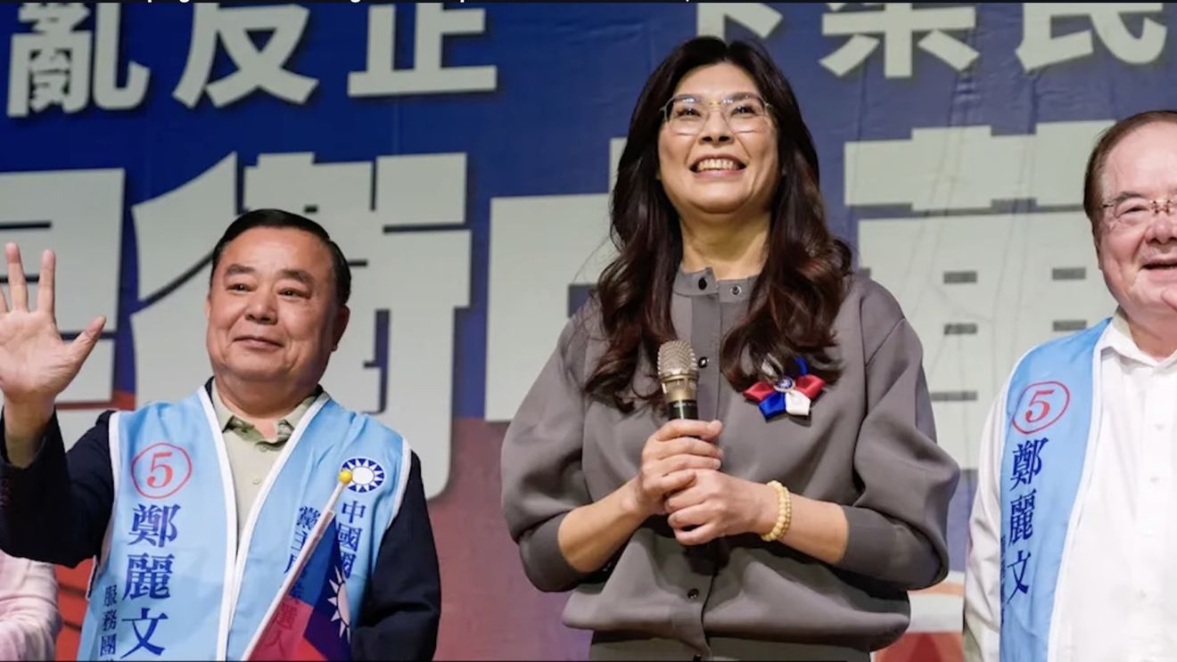 Cheng Li-wun este noua președintă a partidului de opoziţie din Taiwan şi pledează pentru pace cu China