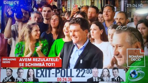 Nicușor Dan anunță referendumuri pe împărțirea banilor între Primăria Generală și cele de sector, pe urbanism și traficul din București: ”Mi-aș dori să fie odată cu parlamentarele”/ Nicușor Dan, întrebat dacă va candida la prezidențiale: “Nu se pune problema”