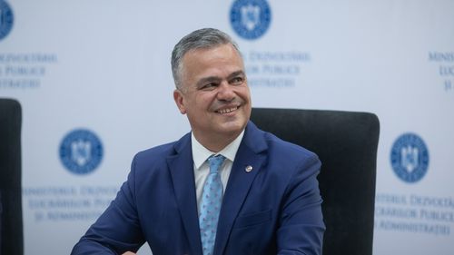Patru deputați liberali și primarul Brașovului îl susțin pe Adrian Veștea: România nu își mai permite prelungirea crizei politice de dragul unor orgolii personale