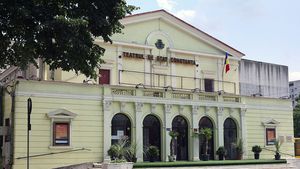 Managerul Erwin Şimşensohn propune schimbarea numelui Teatrului de Stat din Constanța în Teatrul Dramatic ”Regele Carol I”
