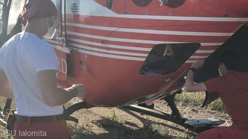 Un copil de 12 ani s-a electrocutat în Gara Feteşti, după ce a urcat pe vagonul unui tren / Are arsuri de gradul 2 pe 80% din suprafața corpului