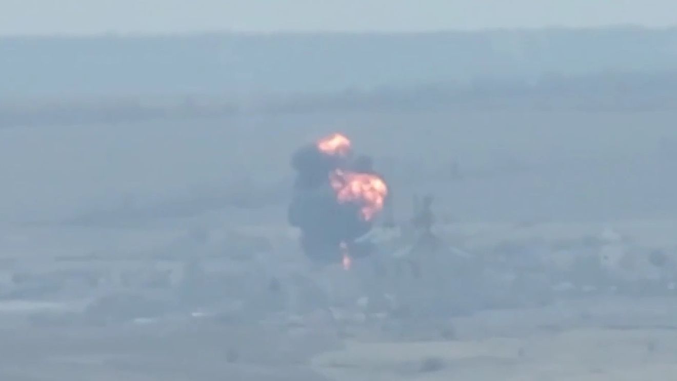 VIDEO Forțele armate ucrainene susțin că au doborât un bombardier rusesc Su-24 în apropiere de Bahmut