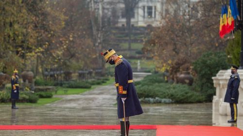 Decizie finală în Parlament: Condamnații penal nu pot candida la președinția României