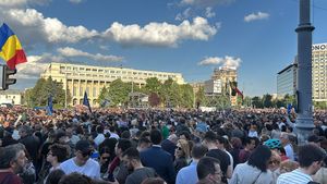 Mitingul de duminică seară din centrul Bucureștiului organizat pentru vizionarea publică a exit-pollurilor a fost anulat de organizatori pentru ”a proteja participanții de riscul provocărilor”