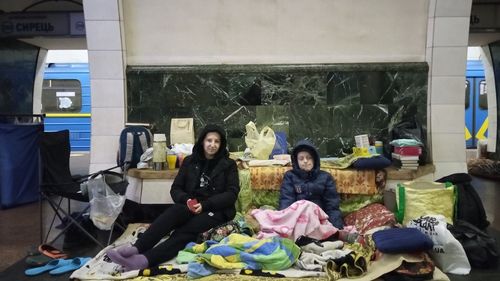 Adăposturile atiaeriene din Kiev sunt accesibile populaţiei cu ajutorul unor aplicaţii pe telefoanele mobile