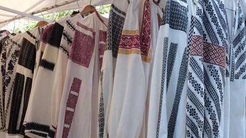 Ziua Universală a Iei, sărbătorită în 24 iunie / Cum s-a ajuns la celebrarea internațională a cămășii tradiționale românești