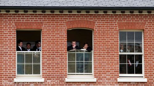 Cum încearcă faimosul colegiu britanic Eton să reducă inegalitățile adâncite de criza COVID-19. Presitigiosul liceu de băieți, unde a studiat și prințul Wiliam, a alocat 100 de milioane de lire pentru proiect