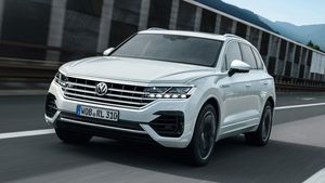 Volkswagen menține prețurile stabile pentru a proteja consumatorii de tarifele vamale / Alți producători au anunțat măsuri similare