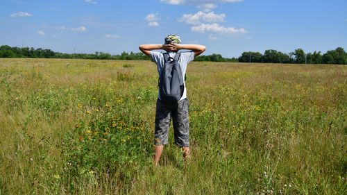 O elevă a cerut Avocatului Poporului să solicite în instanță anularea ordinului de ministru care a tăiat bursele elevilor din mediul rural – Asociația Elevilor din Constanța, care îndeamnă și alți elevi să acționeze la fel