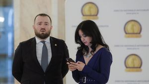 Cine sunt candidații la şefia DNA după ce Marius Voineag a renunțat să candideze pentru al doilea mandat: Actualii adjuncți vor să îi ia locul / Cerbu e un veteran specializat în anchete cu magistraţi / Tatiana Toader nu are în spate mari anchete de corupţie / Candidează şi procurorul Vlad Grigorescu, plecat din DNA după ce numele lui a apărut în dosarul Otopeni