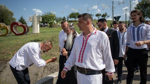 Întâlnirea dintre ambasadorul israelian la București și George Simion provoacă îngrijorări și în comunitatea evreiască din SUA/ Jewish Telegraphic Agency: Acest partid românesc a calificat Holocaustul drept un „subiect minor”