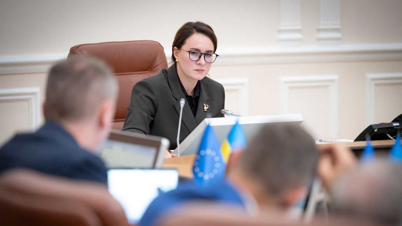 Bărbații ucraineni care au între 18 și 22 de ani vor putea să treacă liber frontiera, a anunțat premierul Iulia Svîrîdenko