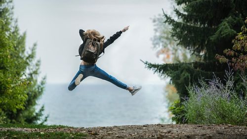 Drumeții montane, vânători de comori, târguri pentru căței, degustări de mâncare tradițională și concerte / Programul evenimentelor din marile orașe ale țării în acest weekend