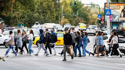 Cum ajungi să câștigi 100.000 de dolari pe an, lucrând din România. Antreprenor: „Piața IT trece printr-o schimbare”