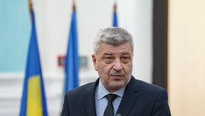 Ordinul de ministru prin care a fost confirmat în funcție rectorul Universității din Craiova, Cezar Spînu – contestat în instanță / Primul termen – luni, 4 noiembrie