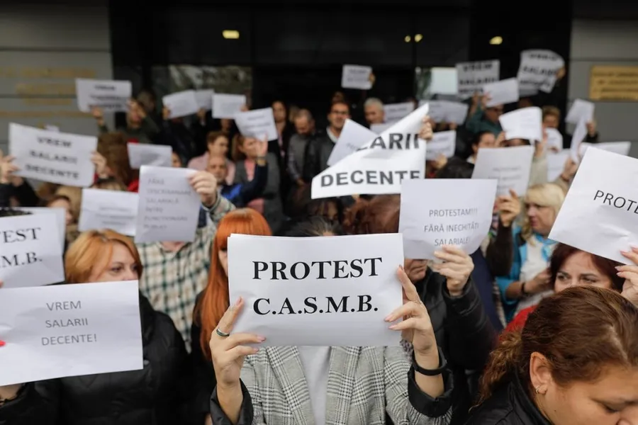 protest CNAS, CASMB, proteste casele de asigurari de sanatate