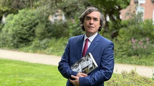 O trupă din Peru și-a denumit prima piesă după numele scriitorului Mircea Cărtărescu. „Băieții și fetele astea m-au emoționat foarte tare”