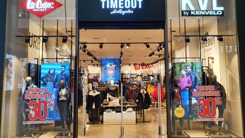 Compania Montecristo Retail RO, care operează magazinele Kenvelo, Lee Cooper şi Timeout, a intrat în insolvenţă / Administratorul judiciar: Lucrăm la un plan de restructurare realist