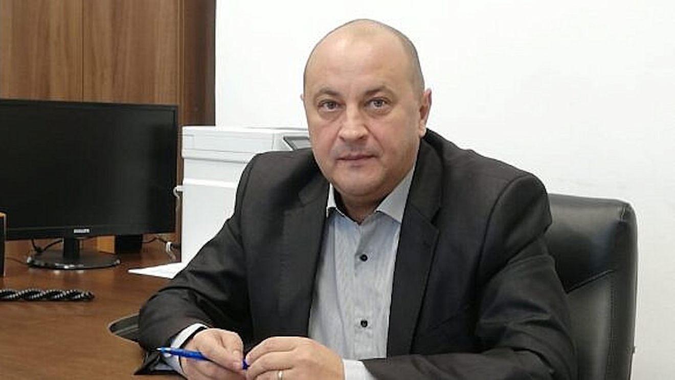 Vicepreședintele CJ Suceava, prins în flagrant luând mită, și-a dat demisia / Liberalul Cristinel Crețu se află în arest din 5 aprilie