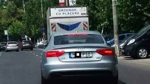 Ecoul numărului de înmatriculare ”M..EPSD”: Funcționarilor de la Serviciile Permise și Înmatriculări din țară li s-a atras atenția să fie atenți ca oamenii să nu semneze cu ”expresii sau cuvinte jignitoare”
