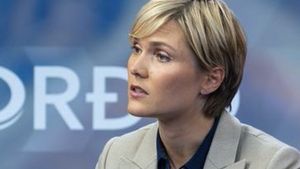 La doar 36 de ani, social-democrata Kristrun Frostadottir devine cel mai tânăr premier din istoria Islandei