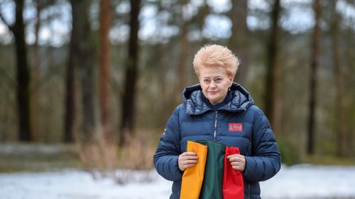 Fosta preşedintă a Lituaniei, Dalia Grybauskaitė: Numai un război poate opri un război / Repetarea mantrei că NATO nu poate ajuta Ucraina sună deja jalnic și arată lașitatea Occidentului