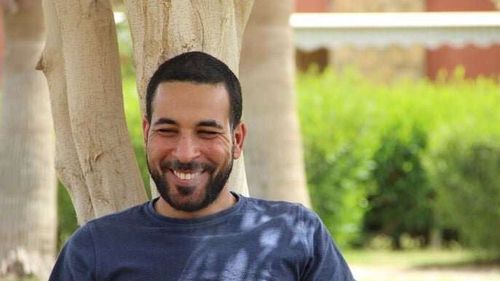 Trei jurnaliști care investigau fapte de corupție și securitate au fost reținuți în Egipt