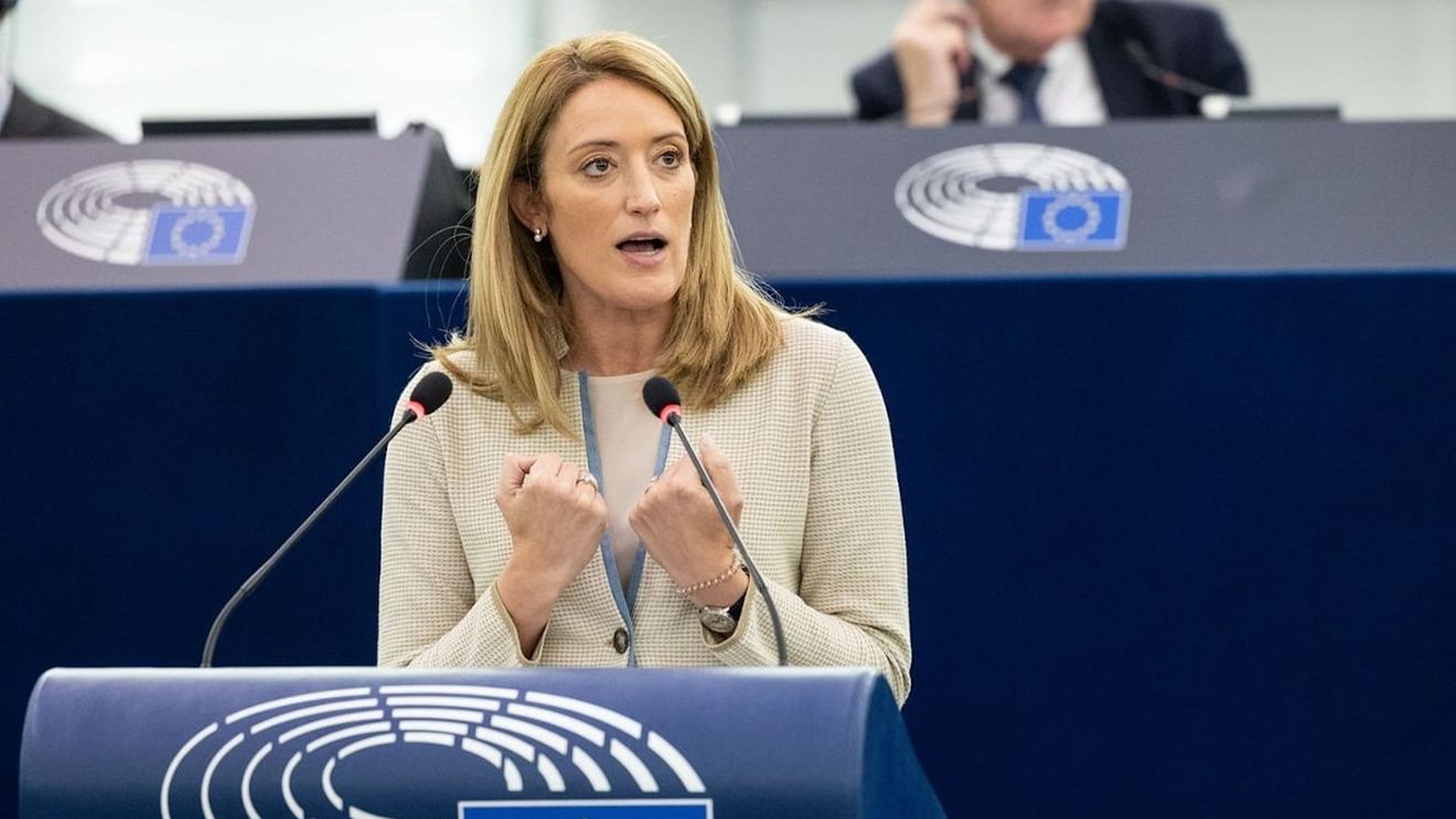 Parlamentul European își desemnează marți noul președinte. Cine este malteza Roberta Metsola, favorită pentru ocuparea funcției