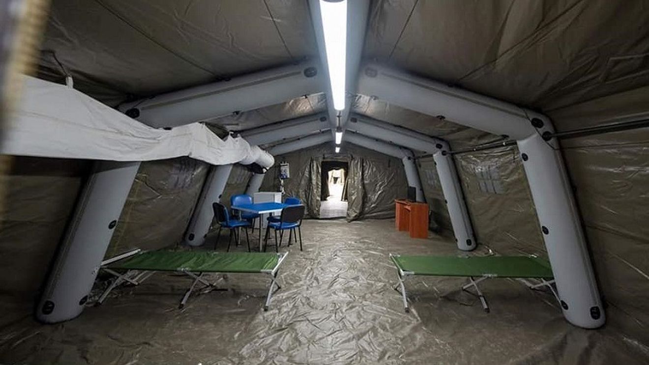 Primii pacienți cu coronavirus internați la spitalul militar modular din Otopeni