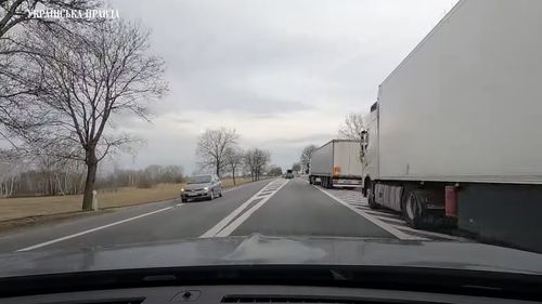Sute de camioane cu produse agricole rusești trec prin Belarus spre Polonia (ancheta Ukrainska Pravda)
