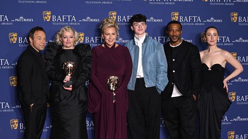 Serialul „Adolescence” a dominat Premiile BAFTA TV 2026, cu patru trofee câștigate