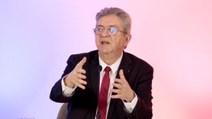 Începe să se contureze ideea unui “cordon sanitar” împotriva partidului Franța Nesupusă (LFI, extrema stângă) în perspectiva alegerilor municipale